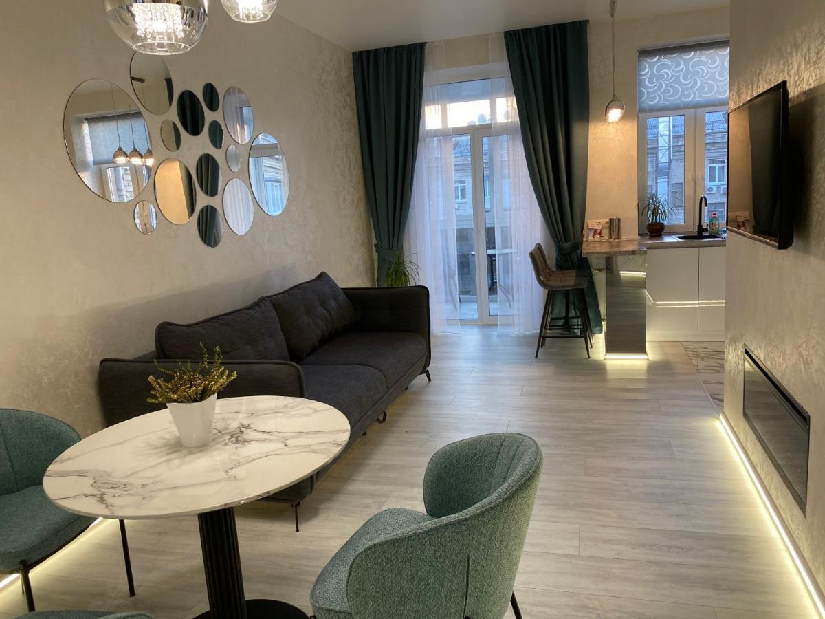 Daire Panorama Luxury In The House With A Spire, A Historical Building In The Centre *